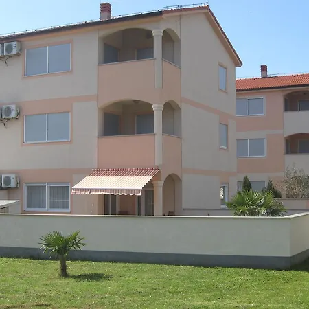 Apartment Onbria Sol Medulin